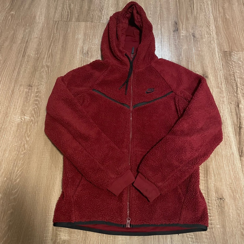 Nike Mens Hoodie Small Burgundy Red Sherpa Tech Fleece Full Zip Winter Jacket